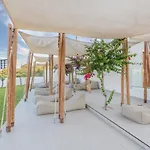 فندق وأجنحة نابا مرميد 4*