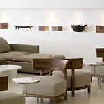 وأجنحة نابا مرميد فندق أيا نابا