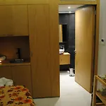 فندق وأجنحة نابا مرميد 4*