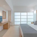فندق وأجنحة نابا مرميد أيا نابا