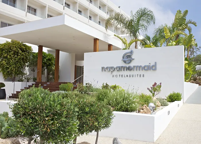 Napa Mermaid & Hotel