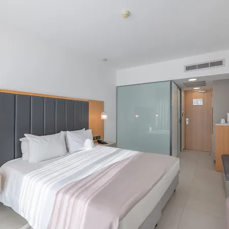 Napa Mermaid & Otel 4*