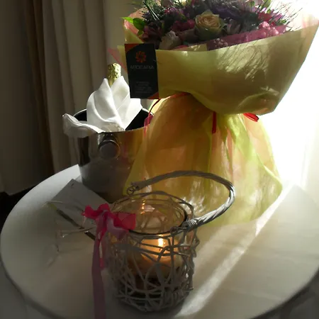 Hotel Napa Mermaid &