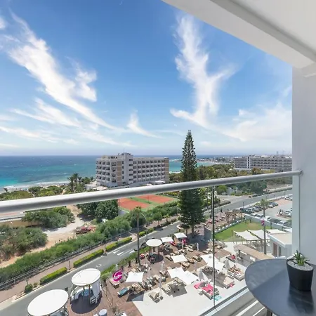 Napa Mermaid & Hotel 4*