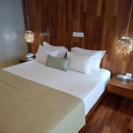 Napa Mermaid & 4* Ayia Napa