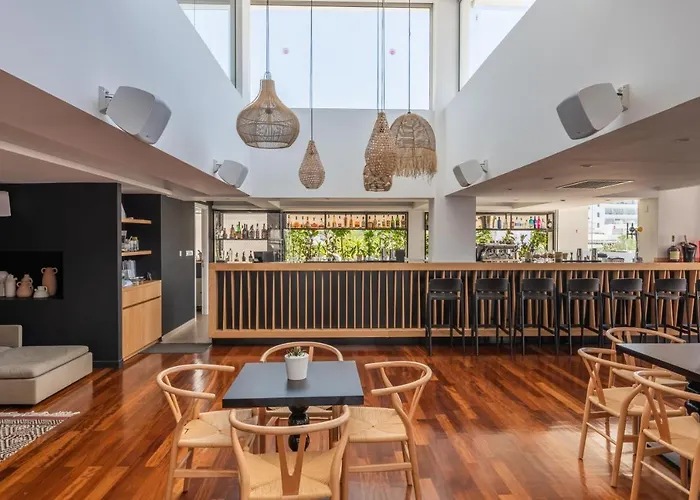 Napa Mermaid & 4* Ayia Napa