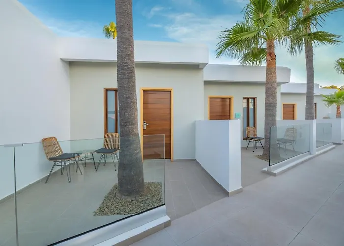 Hotell Napa Mermaid & Ayia Napa