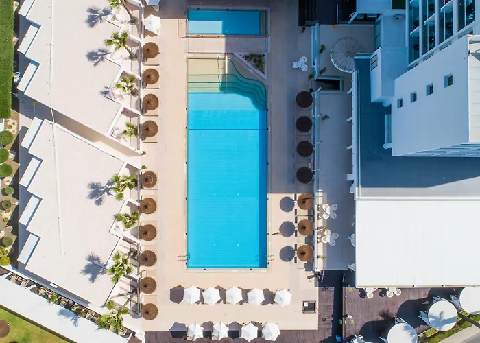 Napa Mermaid & Hotell Ayia Napa