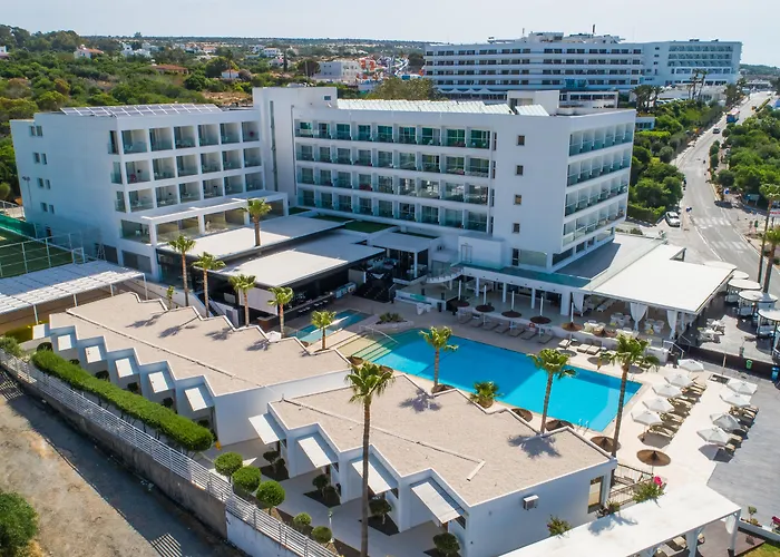 Hotell Napa Mermaid & Ayia Napa