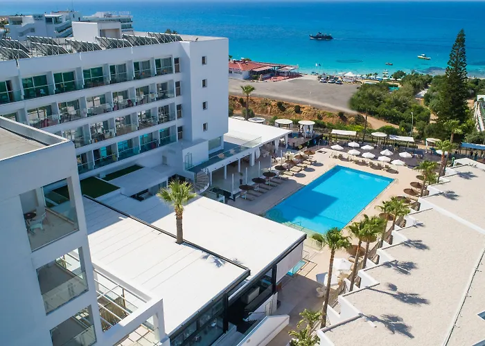 Napa Mermaid & Hotell 4*